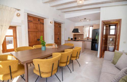 Pavlina Villa , a hidden gem with heated pool and ping pong! - Photo 15