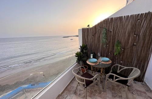 Ocean Views - Beach Apartment - Foto 14