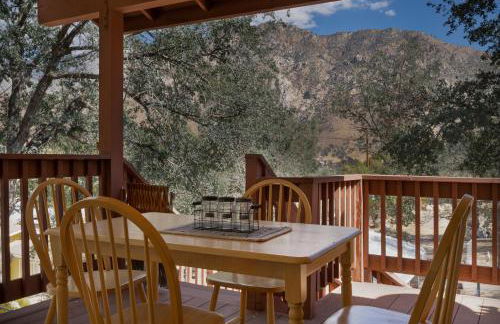 Lazy Squirrel - Cozy Family House with Full Game Room - Foto 30