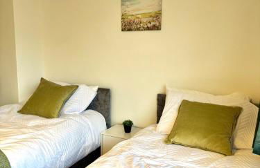 Rushden Home - Perfect for Contractors - Free Parking - Sleeps 5 - Garden - Netflix and HDR TV - Foto 25