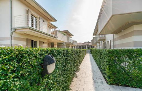 Beautiful Home In Puegnago Sul Garda - Foto 26