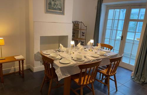 Quiet location close to centre - Photo 3