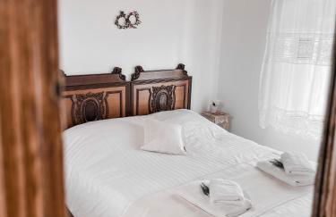 The Lady of the Lake - Photo 10