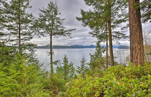 Lopez Island Hideaway with Coastal Views and Deck! - Foto 2