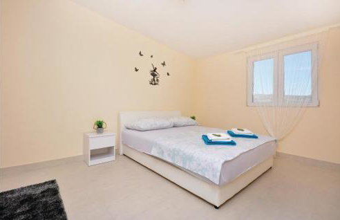 Four-Bedroom Holiday Home In Lecevica - Foto 13