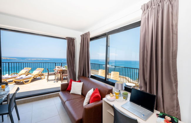 Islet Seafront Penthouse with Hot tub - Foto 11