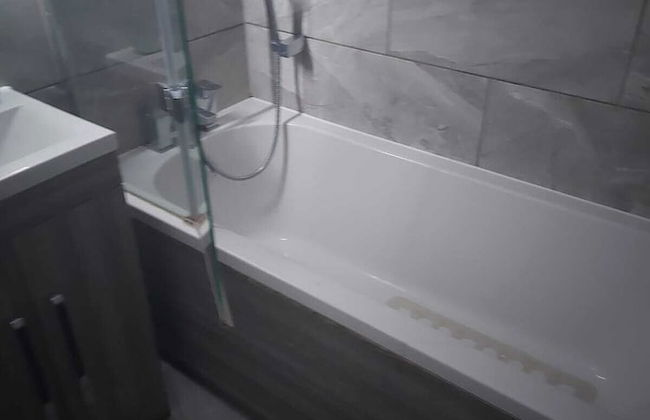 AWESOME 1 Bedroom Flat in Doncaster 2 - Photo 10