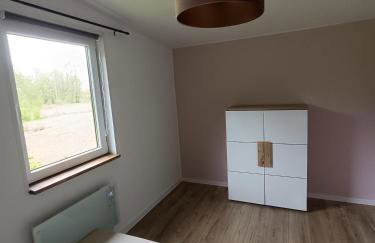 Dom wśród łąk - Foto 10