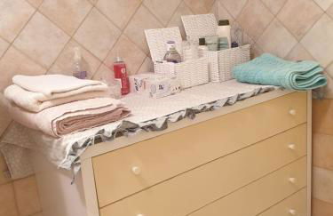 Grazioso Appartamento, Aria Condizionata "ALLE MURA DEL CASTELLO 1 Stefano e Paola Marchesini" - Foto 2