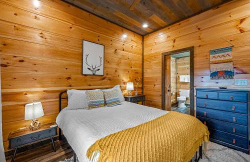 The Overlook - '21 Cabin - Gorgeous Unobstructed Views - Fire Pit Table - GameRm - HotTub - Xbox - Lots of Bears - Foto 39