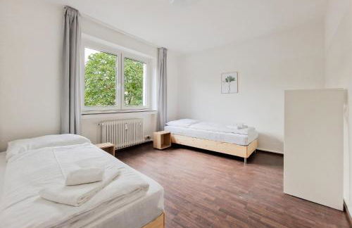 Tolstov Apartments - 1 or 3 Room Apartments - 30 Min Messe DUS - Photo 4