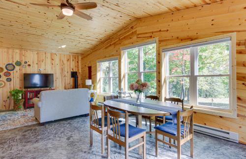 Lakefront Paradise with Private Boat Dock and Patio - Foto 9