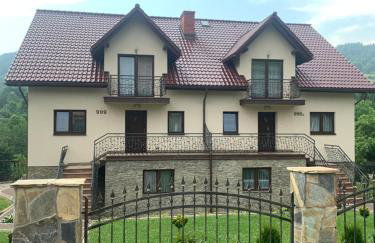 Villa Wiki w Górach - Foto 1