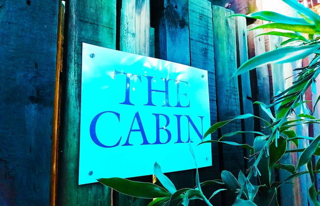 Boathouse Bed and Biscuit - Cabin - Photo 1