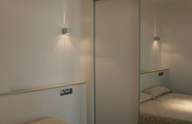 Apartamentos Senabre Palais - Photo 5