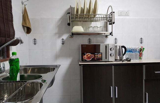 Anjung Apartment 3BR 1 - Photo 8