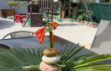 Casa Enric , con zona infantil, piscina y parking privado - Foto 3