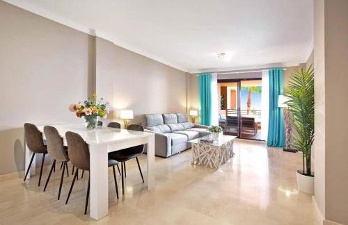 Estrella de Mar zeezicht en uitkijk op Gibraltar 40m2 terras incl zwembad Las Garzas Manilva - Photo 29