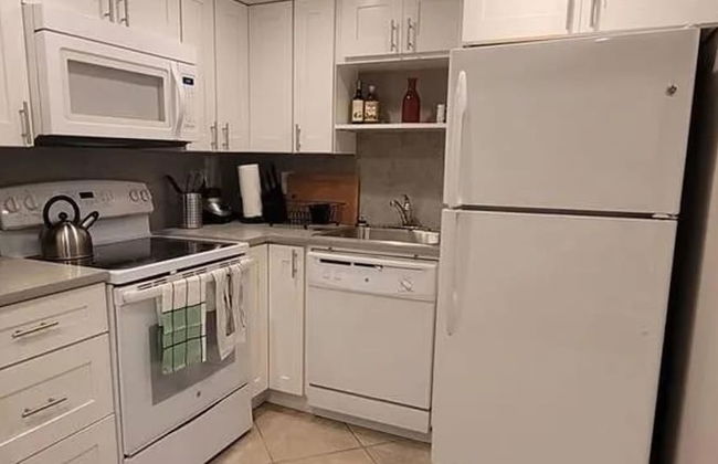 Walk to Wilton Drive - Spacious Quiet Villa 1 - Foto 7