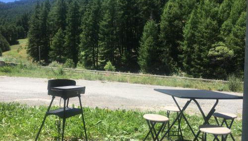 Pied des pistes à Molines en Queyras - Foto 2