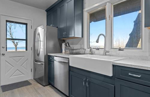 Baileys Harbor Lakefront Abode by Simple Life Rentals - Foto 11