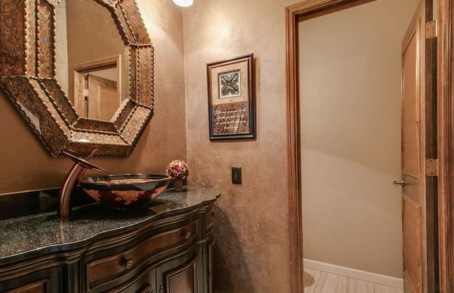 Spectacular Fountain Hills 5 Bdrm W/pool and Views - Foto 32