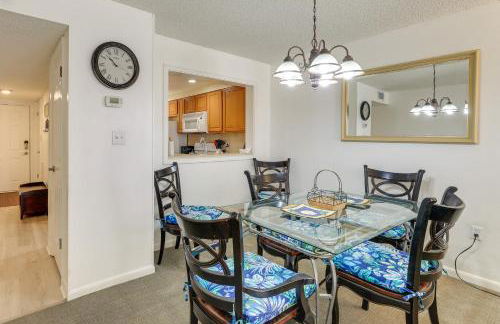 Central Cocoa Beach Condo with View, Steps to Beach! - Foto 7