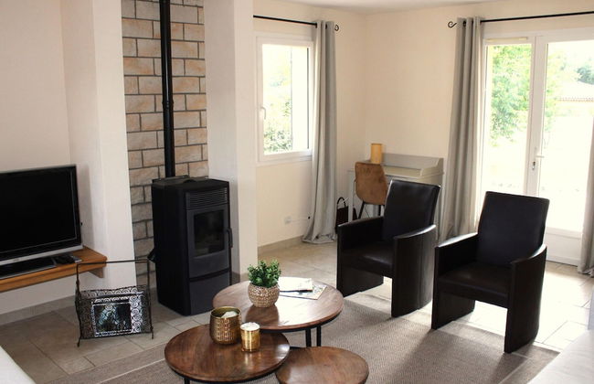 Comfortable Holiday Home With Pool - Foto 10