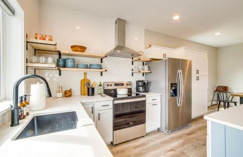 Charming Florence Home with Fire Pit and River Views! - Foto 3