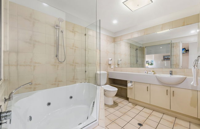 Raffles Mooloolaba - Photo 53