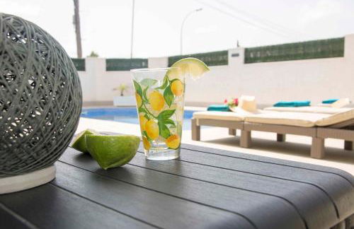 CASA SOLEADA Piscina CLIMATIZADA y PRIVADA - Foto 3