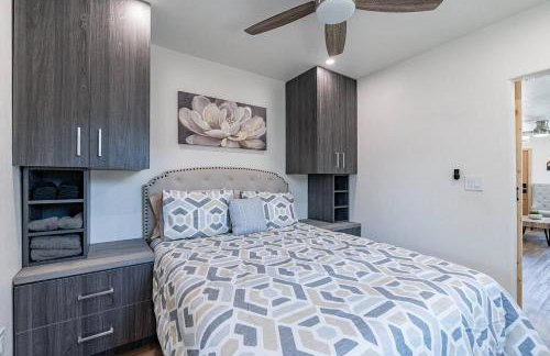 Downtown Bungalow -Duplex - EV Charger - Foto 15