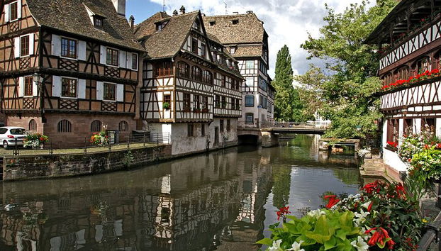 Estrasburgo: recorrido privado a pie personalizado con un guía local - Foto 3