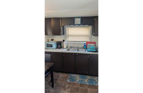 Cozy Tiny House - 25mins From Downtown Detroit - Foto 7