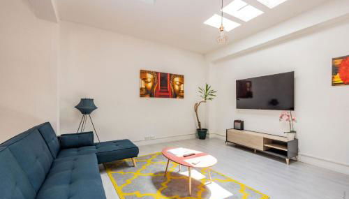 LOFT COSY - HYPERCENTRE - SAUNA - 200m2 - WIFI - Foto 2