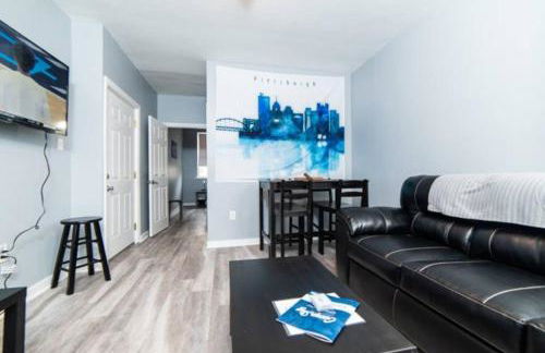 1st Floor - Free Parking - Washer & Dryer - AGH - Foto 5