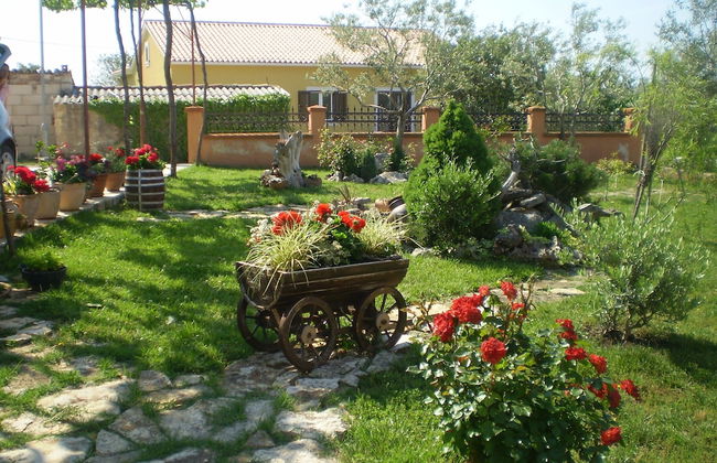 Apartment 1803 - Photo 54