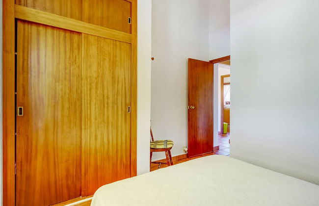 Serene Villa in Calpe With Private Swimming Pool - Photo 22