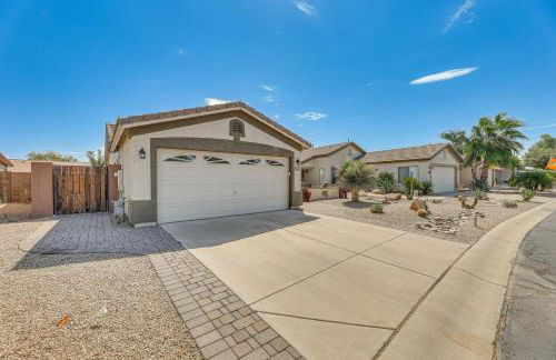 Walk to Golf Course Queen Creek Oasis with Fire Pit - Foto 28