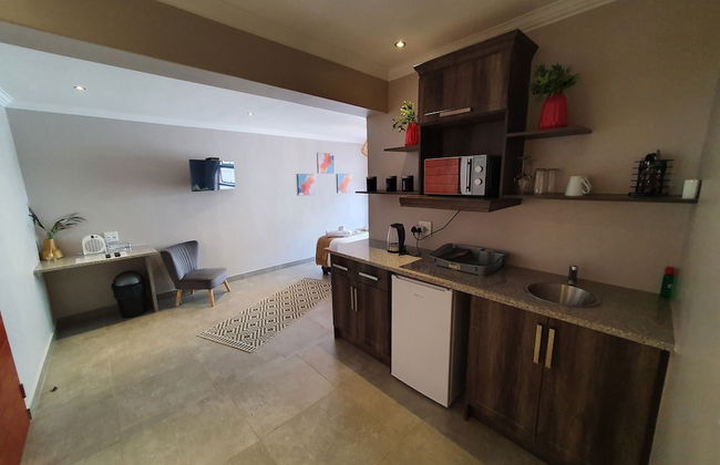 Sleepat84 - Photo 12