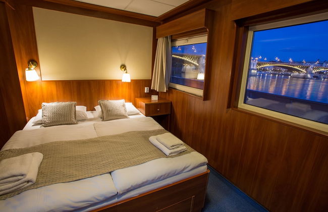 Grand Jules Boat Hotel Budapest - Photo 21