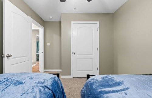 Renovated Home Perfect for Family - Foto 14