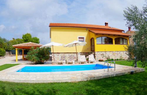 House Sandi, village Juršići - Foto 13