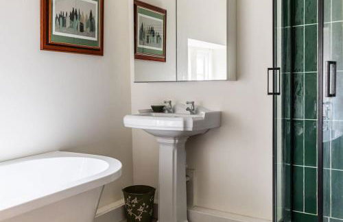 Charming Cottage - Country Views - Photo 15