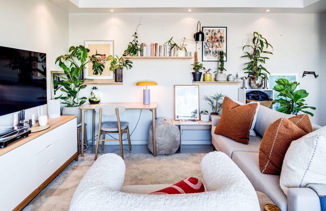 Extraordinary Stay in Mouille Point The Apartment - Photo 5