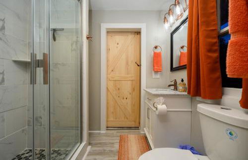 Promise Land Manor Historic home lake access, near parks and venues - Foto 36