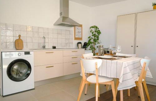 Tēra Stay - Photo 10