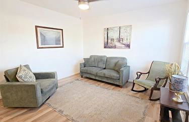 The Green Cardinal 4BR2BA Sleeps up to 7 - Foto 8