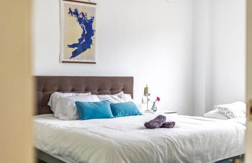 Casa Familiar 9 Pax, Smart TV, Centro, Playa, Café, AC - Foto 3