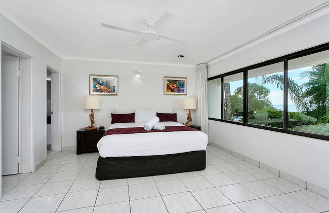 Roydon Beachfront Apartments - Photo 9
